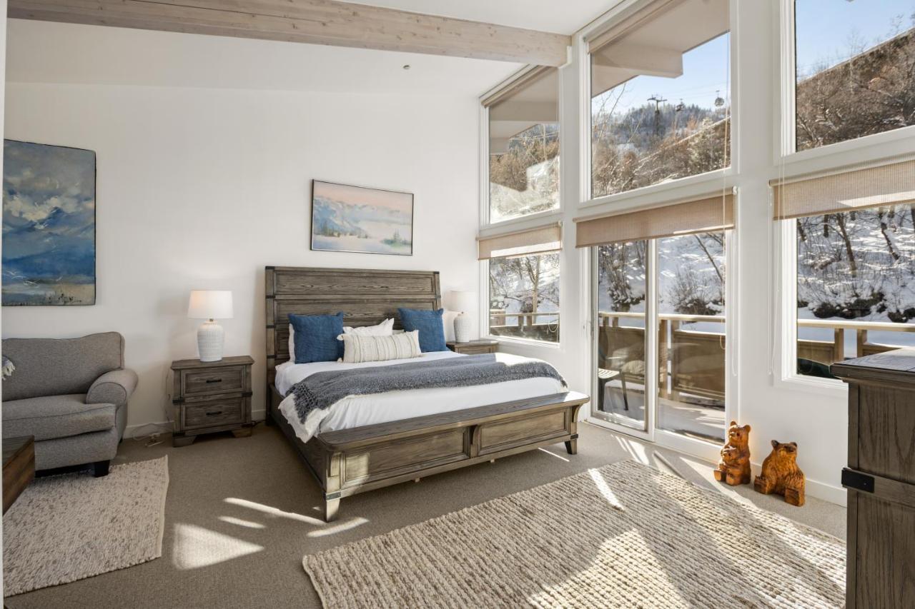 Standard Three Bedroom - Alps #406